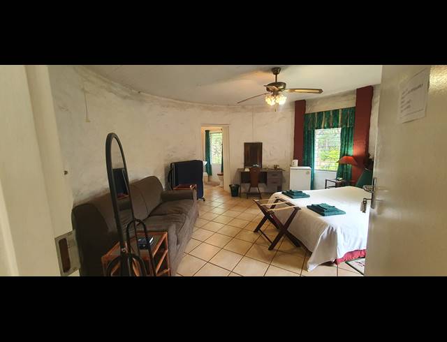 28HA SMALLHOLDING FOR SALE IN EMGWENYA